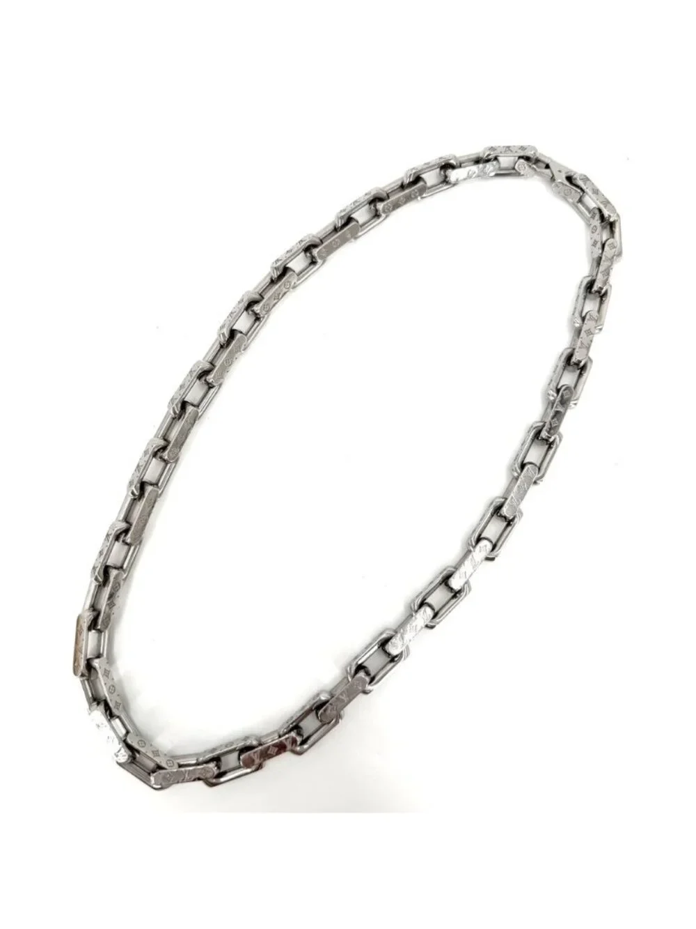 Louis Vuitton Big Necklace Chain Monogram Silver